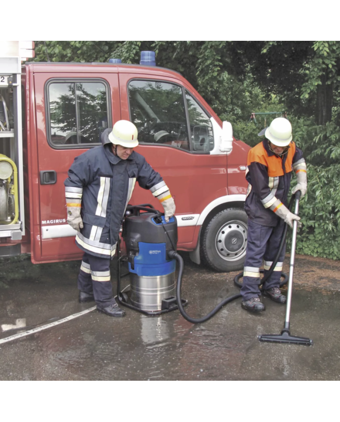 ASPIRATEUR EAU ET POUSSIÈRE ASPIRATEUR EAU ET POUSSIÈRE
